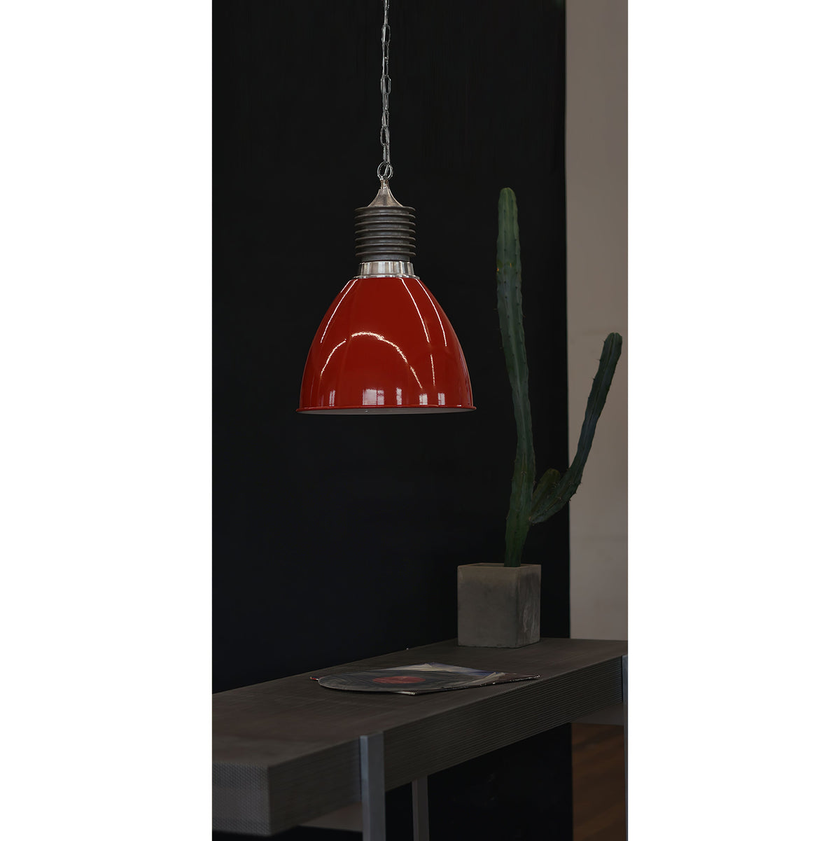Kvennuvys lampă suspendată modernă, minimalistă din metal