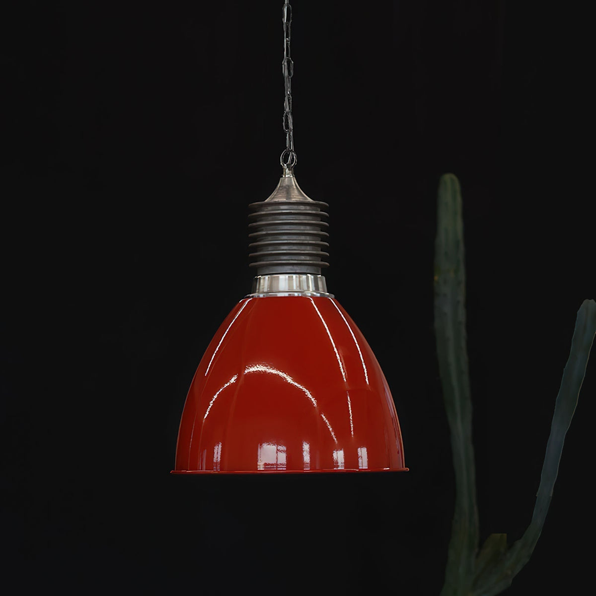 Kvennuvys lampă suspendată modernă, minimalistă din metal