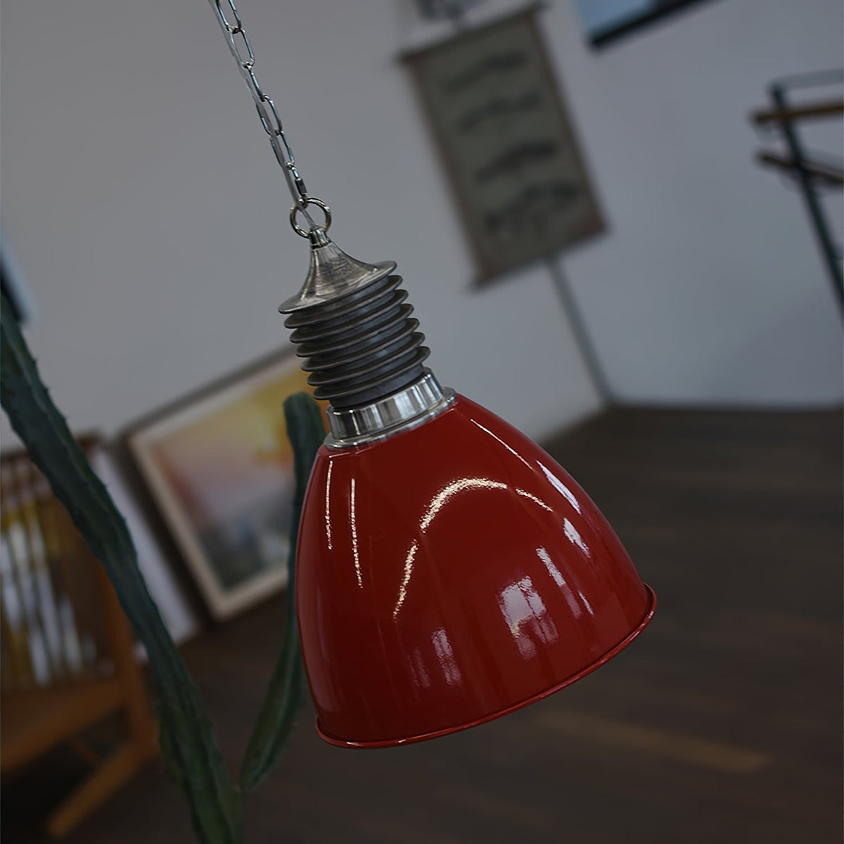 Kvennuvys lampă suspendată modernă, minimalistă din metal