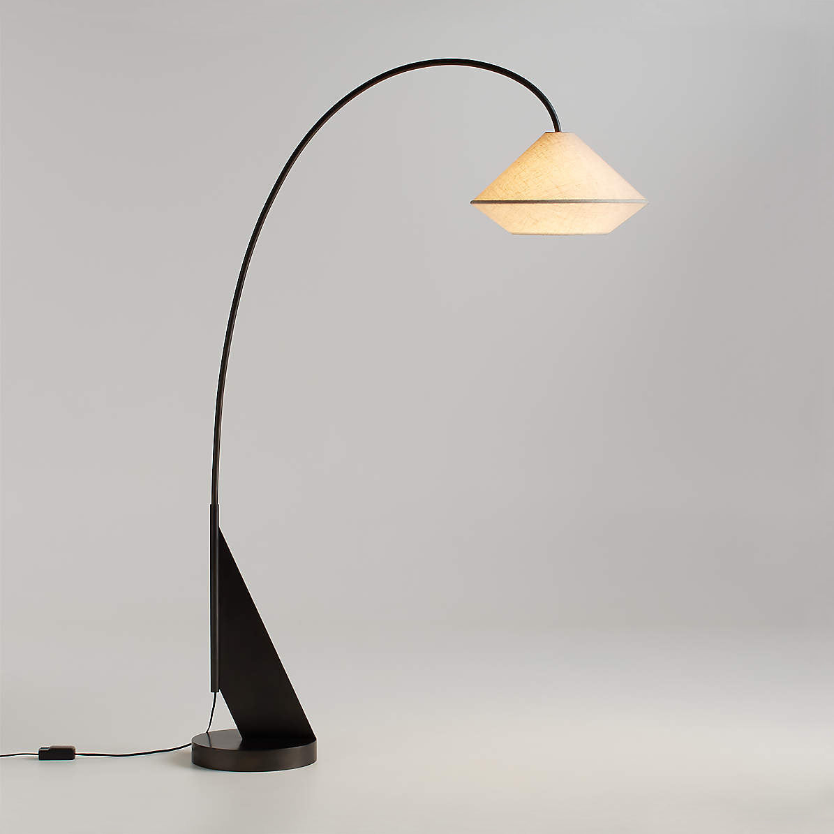 Avenir Arc lampadar