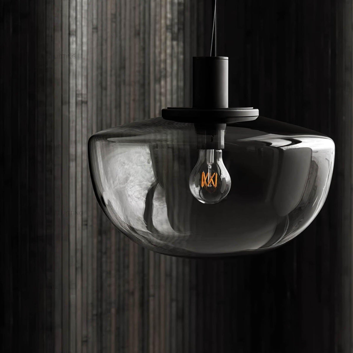 Lampă suspendată din sticlă cu abajur sferic și montaj metalic în stil minimalist pentru relaxare