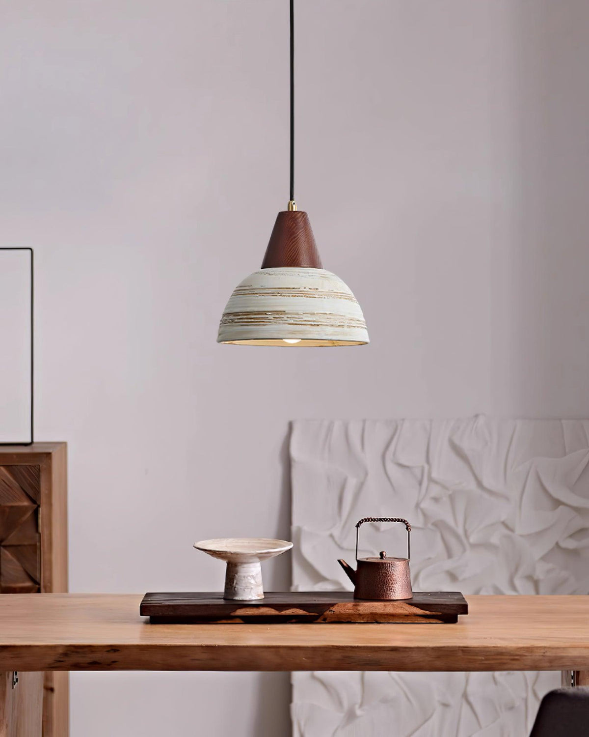Lampă suspendată cu abajur din ceramică texturat, conic, minimalist nordic