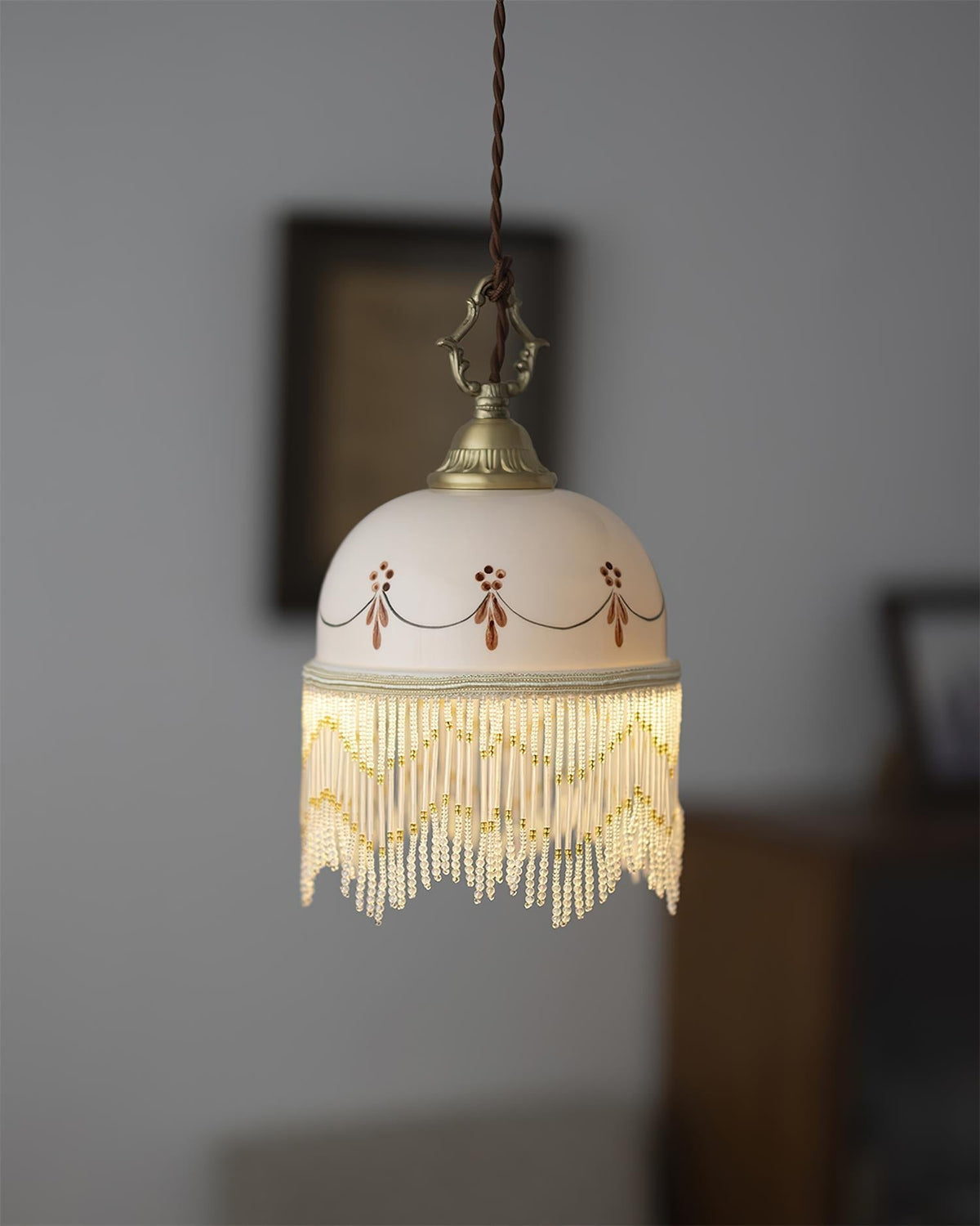 Orelenise lampă suspendată