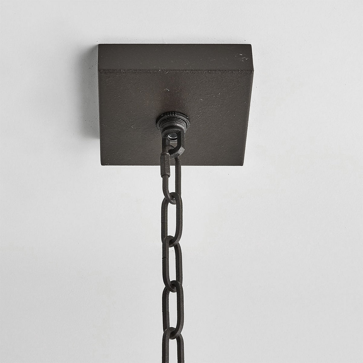 Xenuvyu lampă suspendată neagră din metal, modernă, minimalistă, industrială, în formă de lanternă