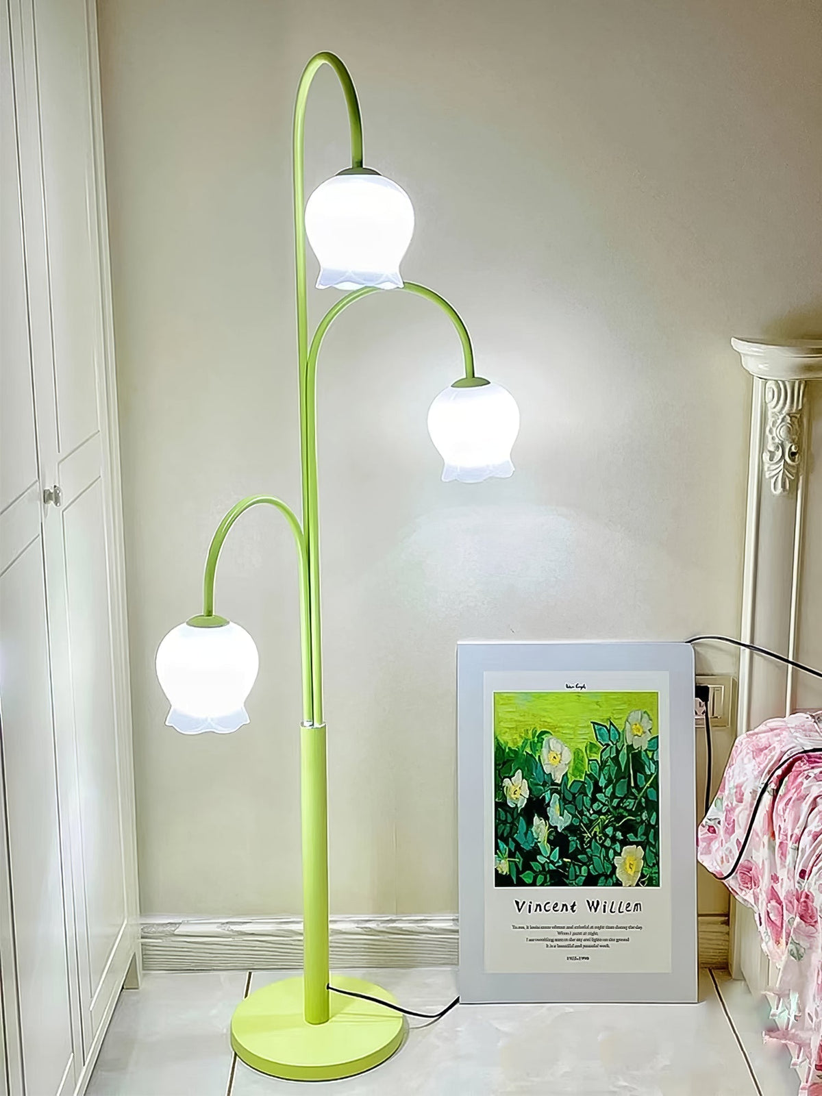 Lilic lampadar  Orchid
