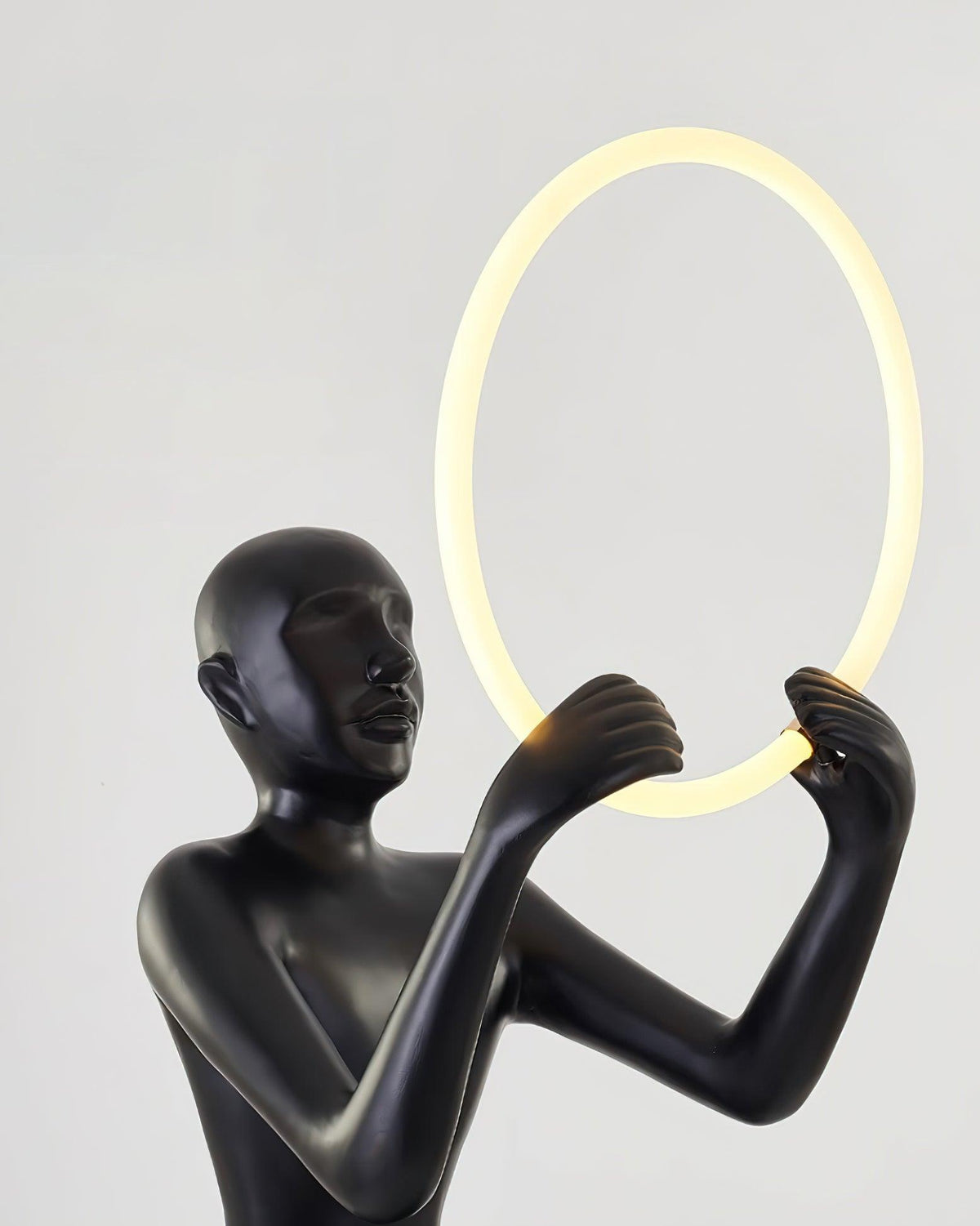 Aurolia lampadar