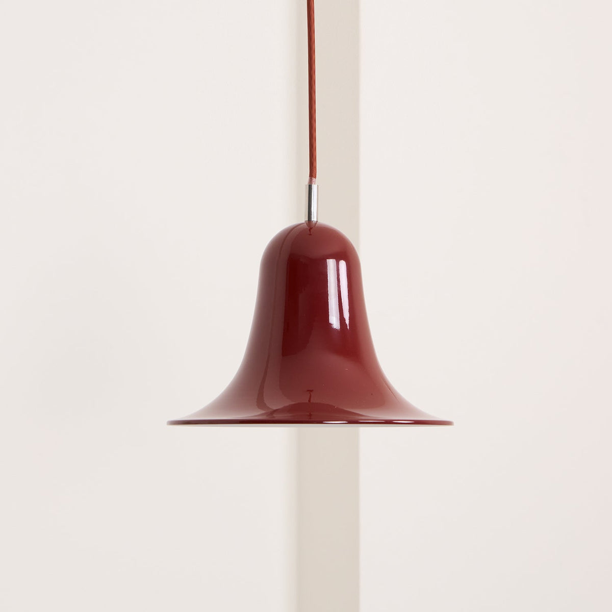 Nevin lampă suspendată, minimalistă, în formă de clopot, cu abajur