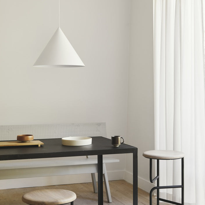 Caeluvyu lampă suspendată din metal, modernă, minimalistă, închisă