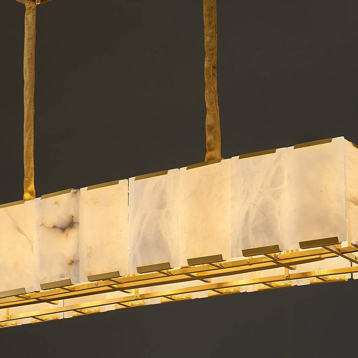 Seluiel candelabru