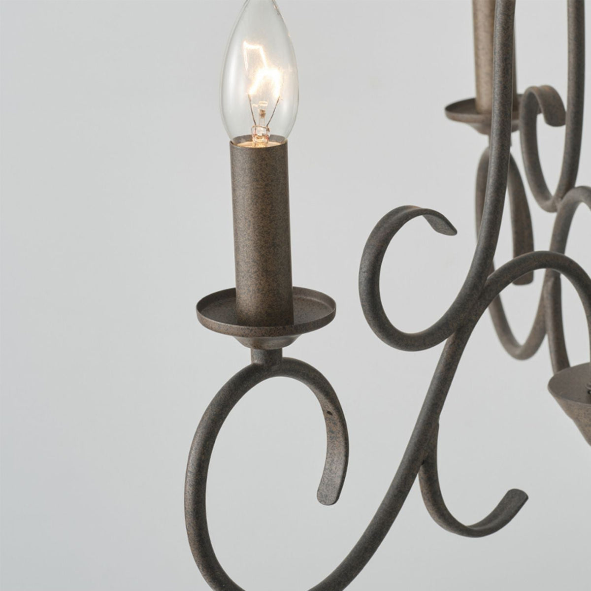 Dvaluvyu candelabru din metal, vintage, industrial