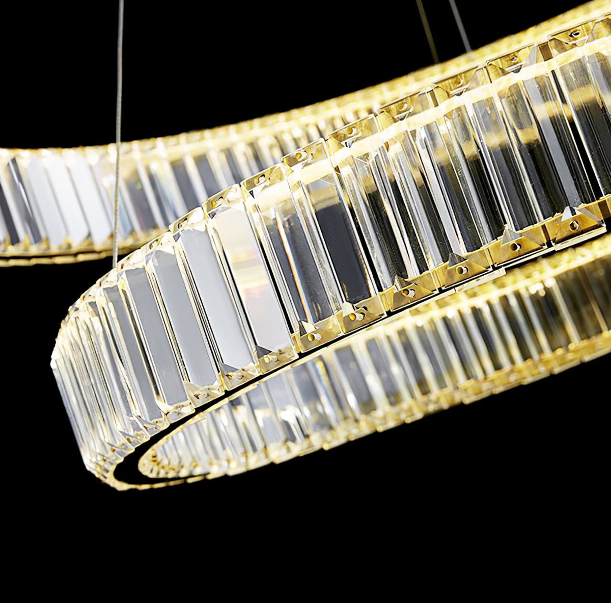 Cyrirelle candelabru auriu din cristal, în formă de inel