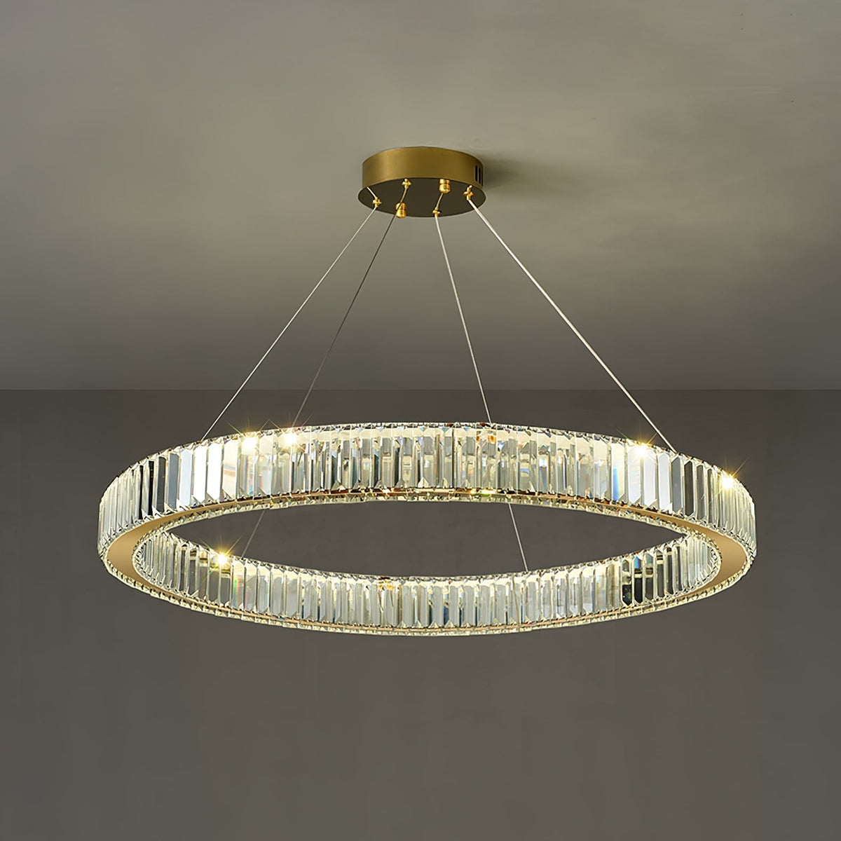 Cyrirelle candelabru auriu din cristal, în formă de inel