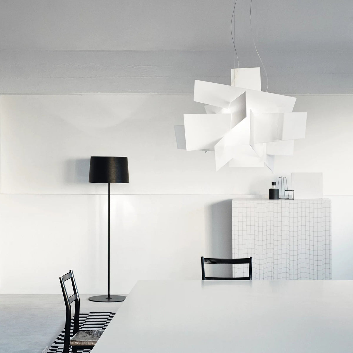 Lumiian candelabru