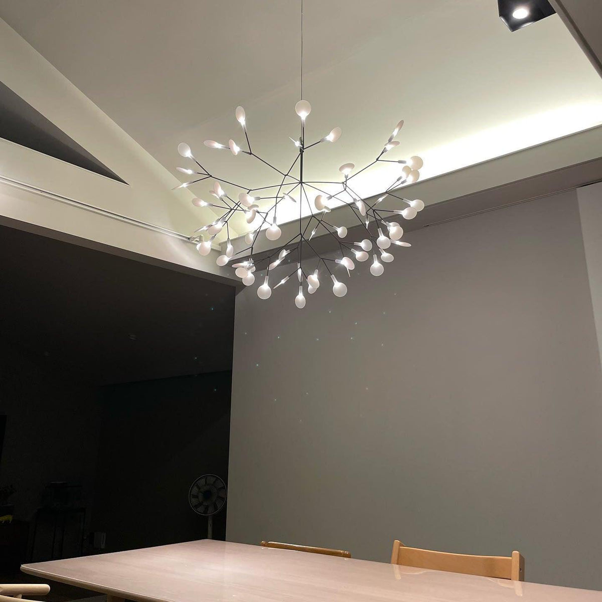 Candelabru negru Firefly LED