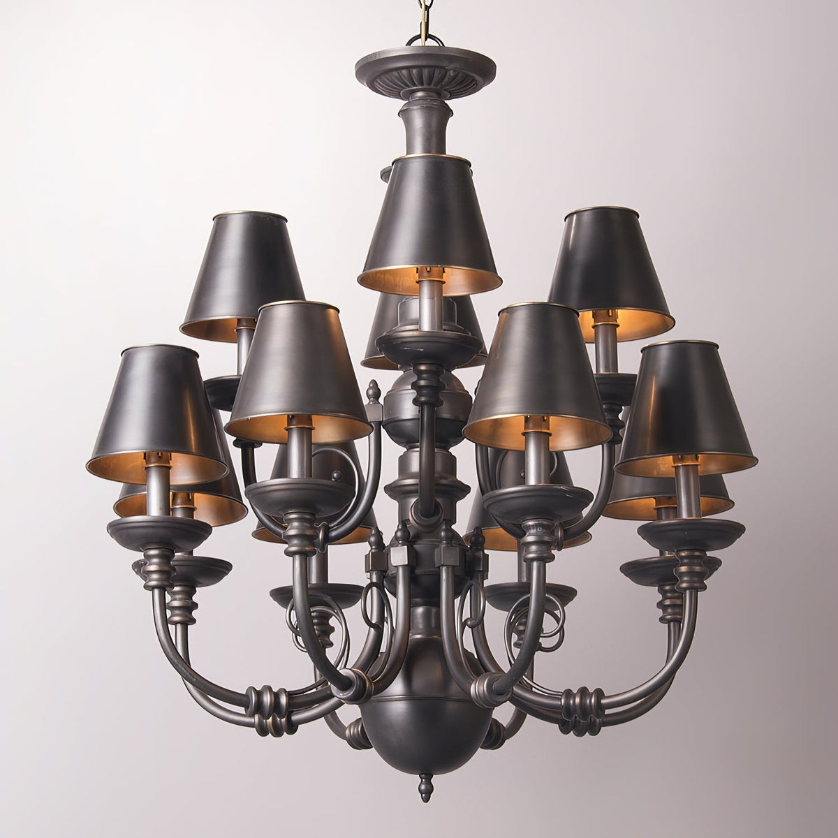 Bastian candelabru