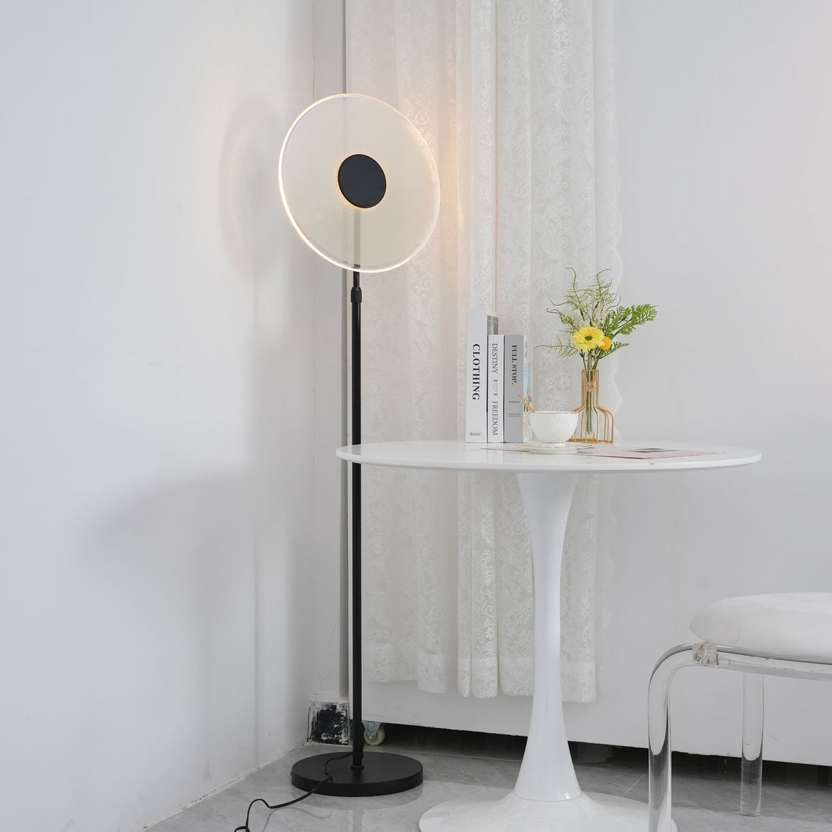 Abir lampadar minimalist
