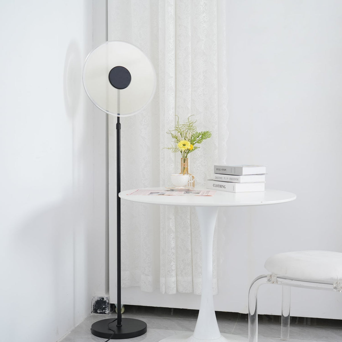 Abir lampadar minimalist