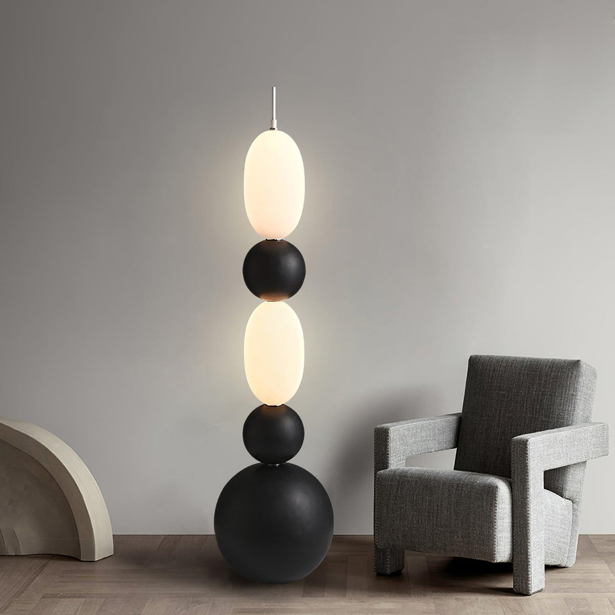 Ullen jucăuș Artistic lampadar