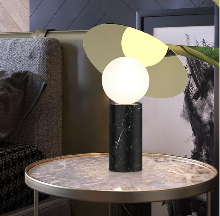Dila lampă de masă minimalistă din marmură