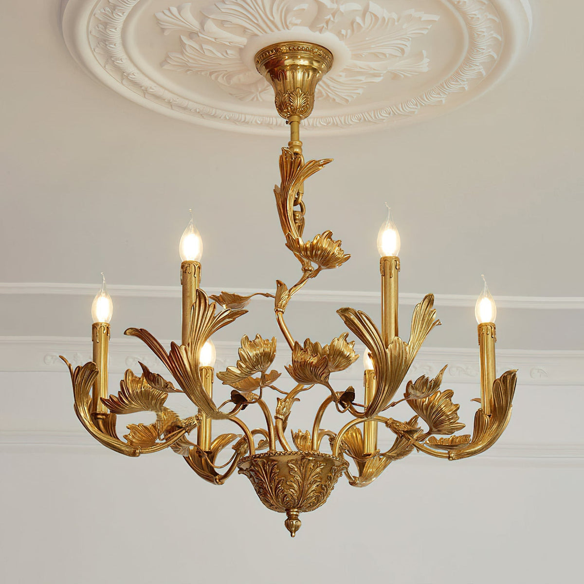 Aurelios candelabru din alamă