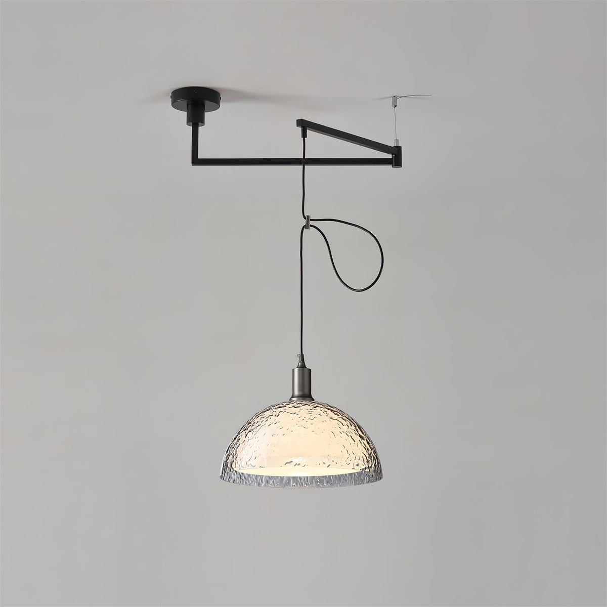 Teriaise lampă suspendată