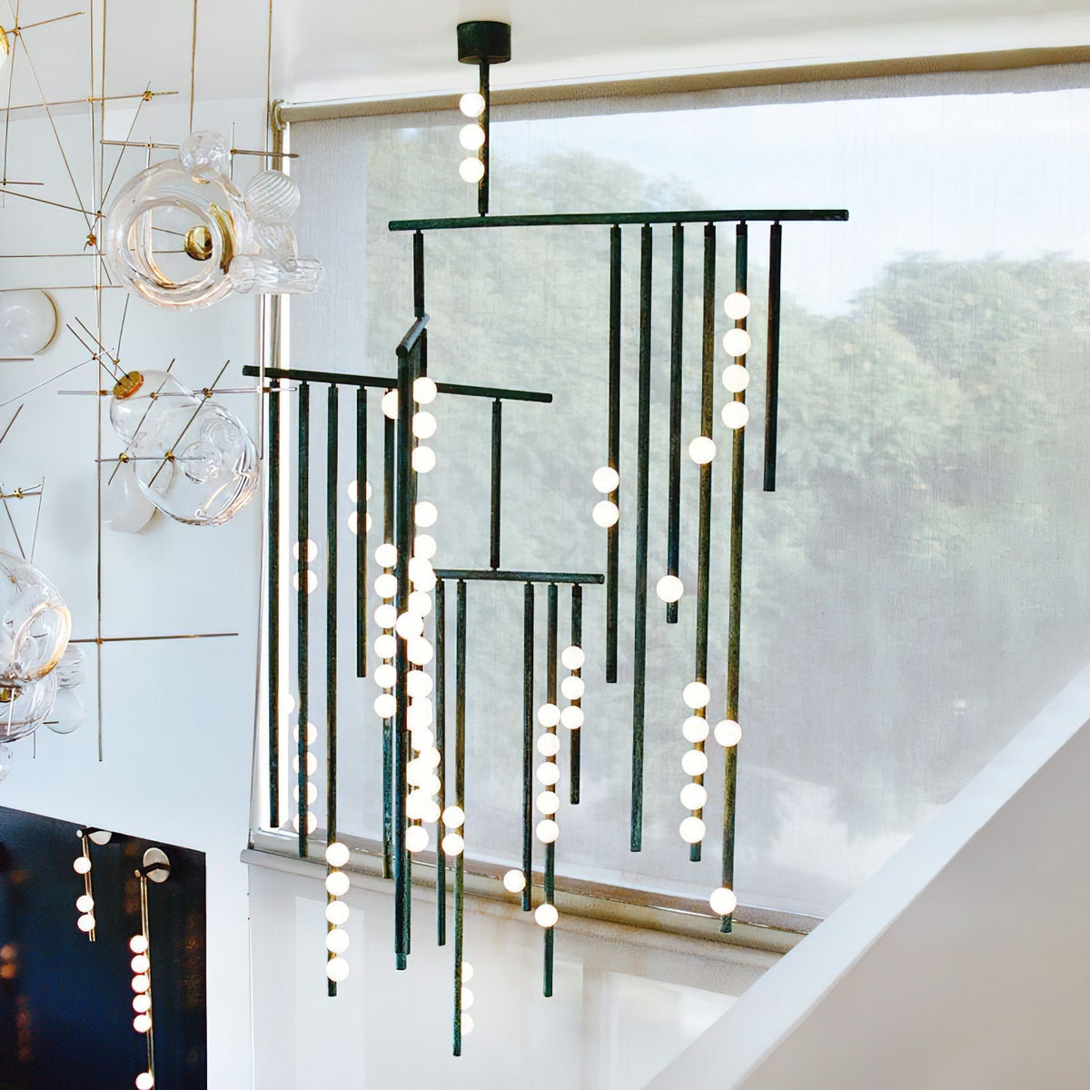 Rivoian candelabru