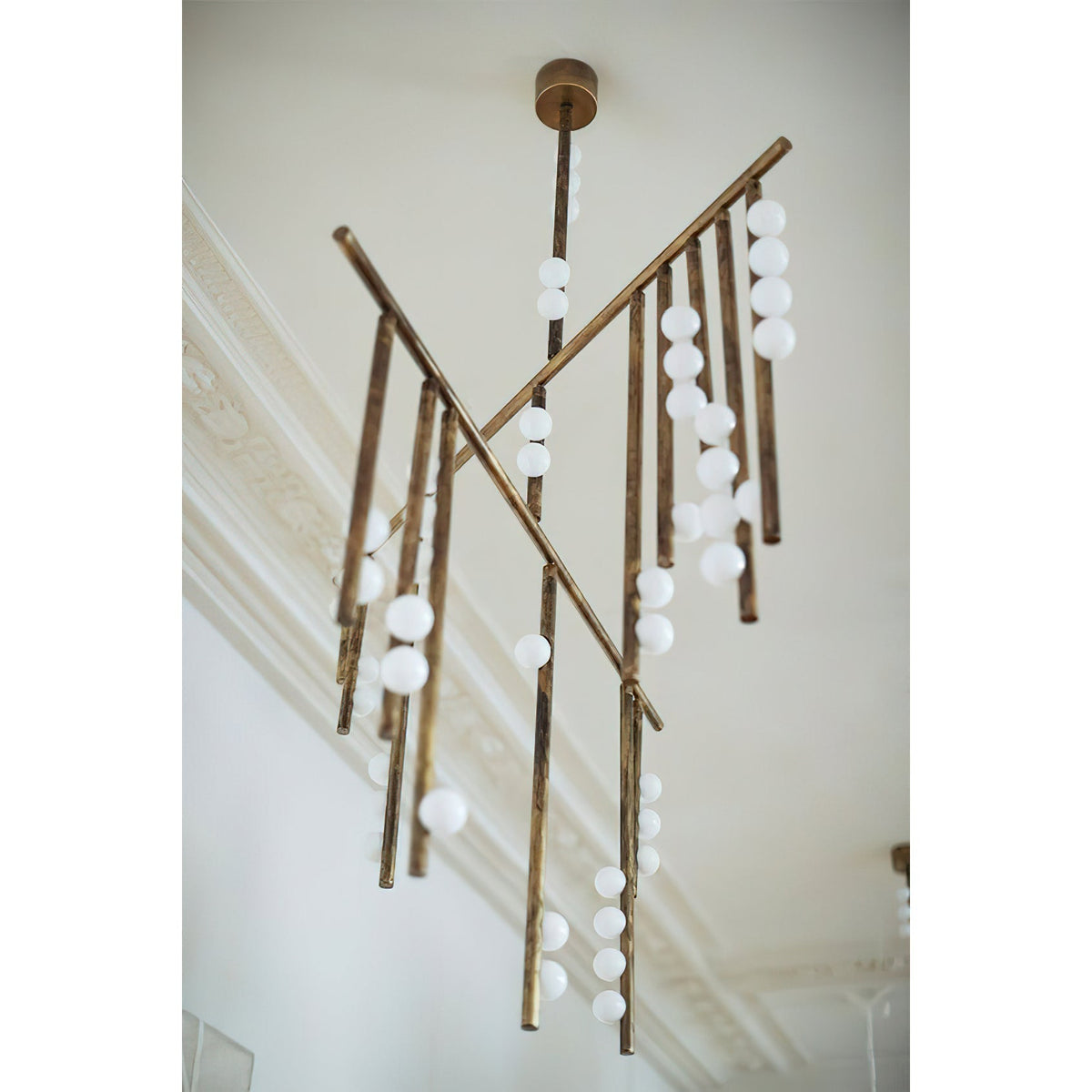 Rivoian candelabru