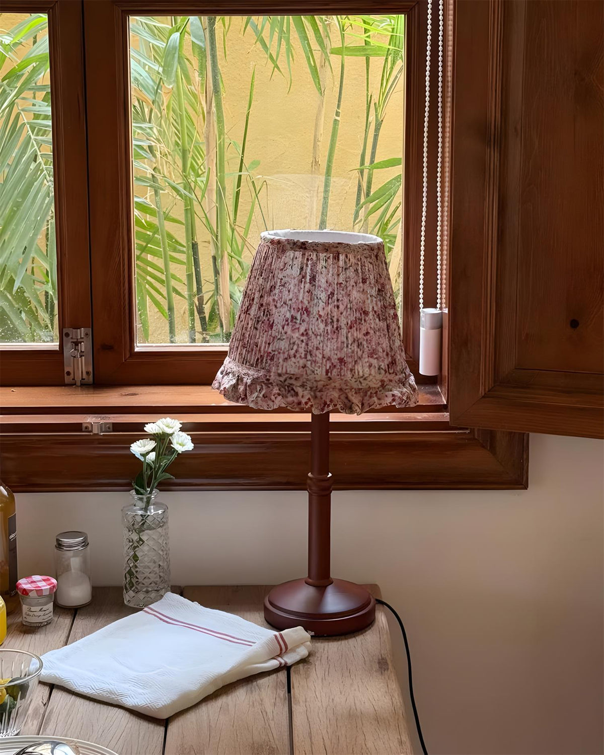 Viraenia lampă de masă