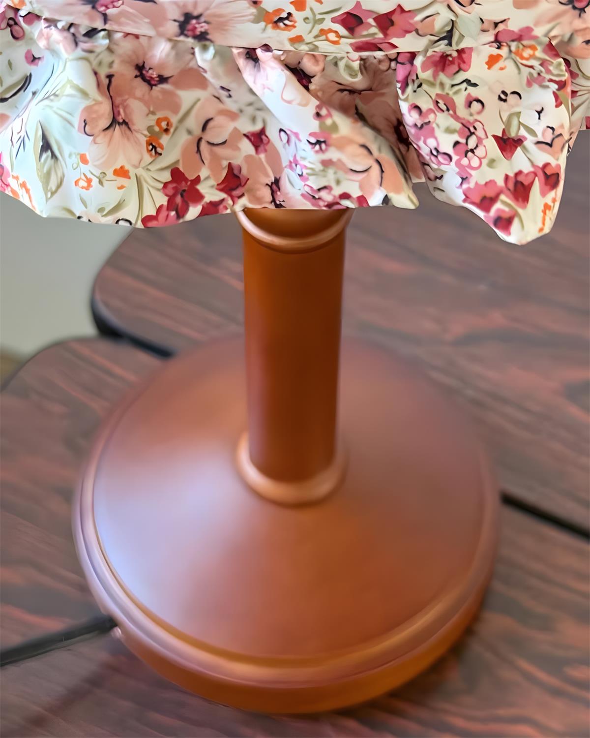 Viraenia lampă de masă
