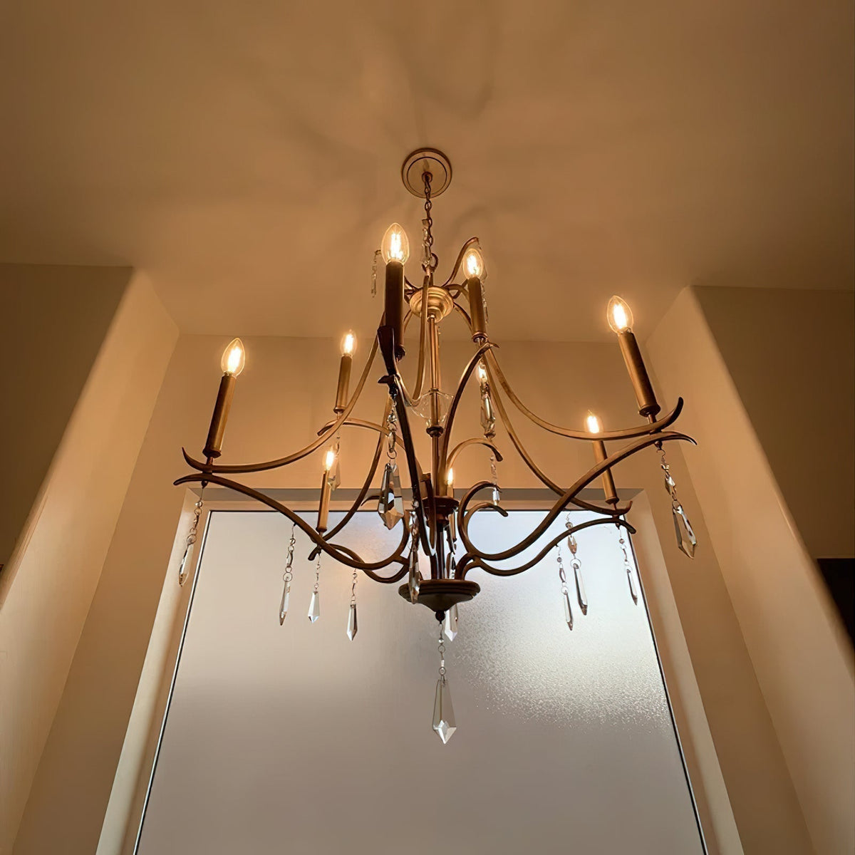 Eleanora candelabru