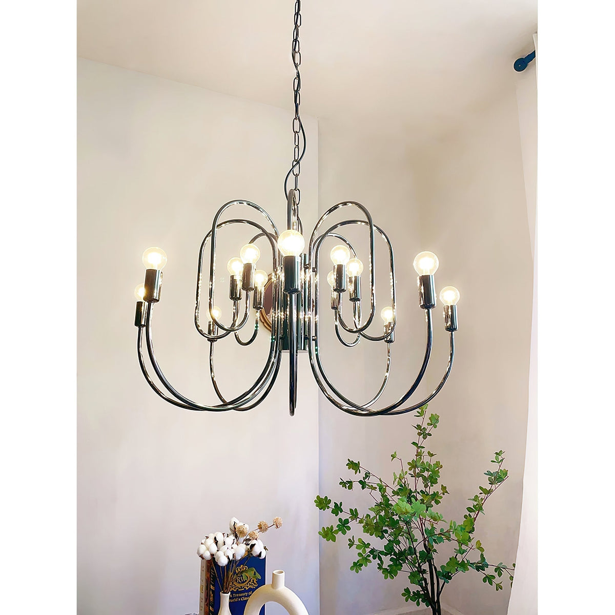 Orelelella candelabru