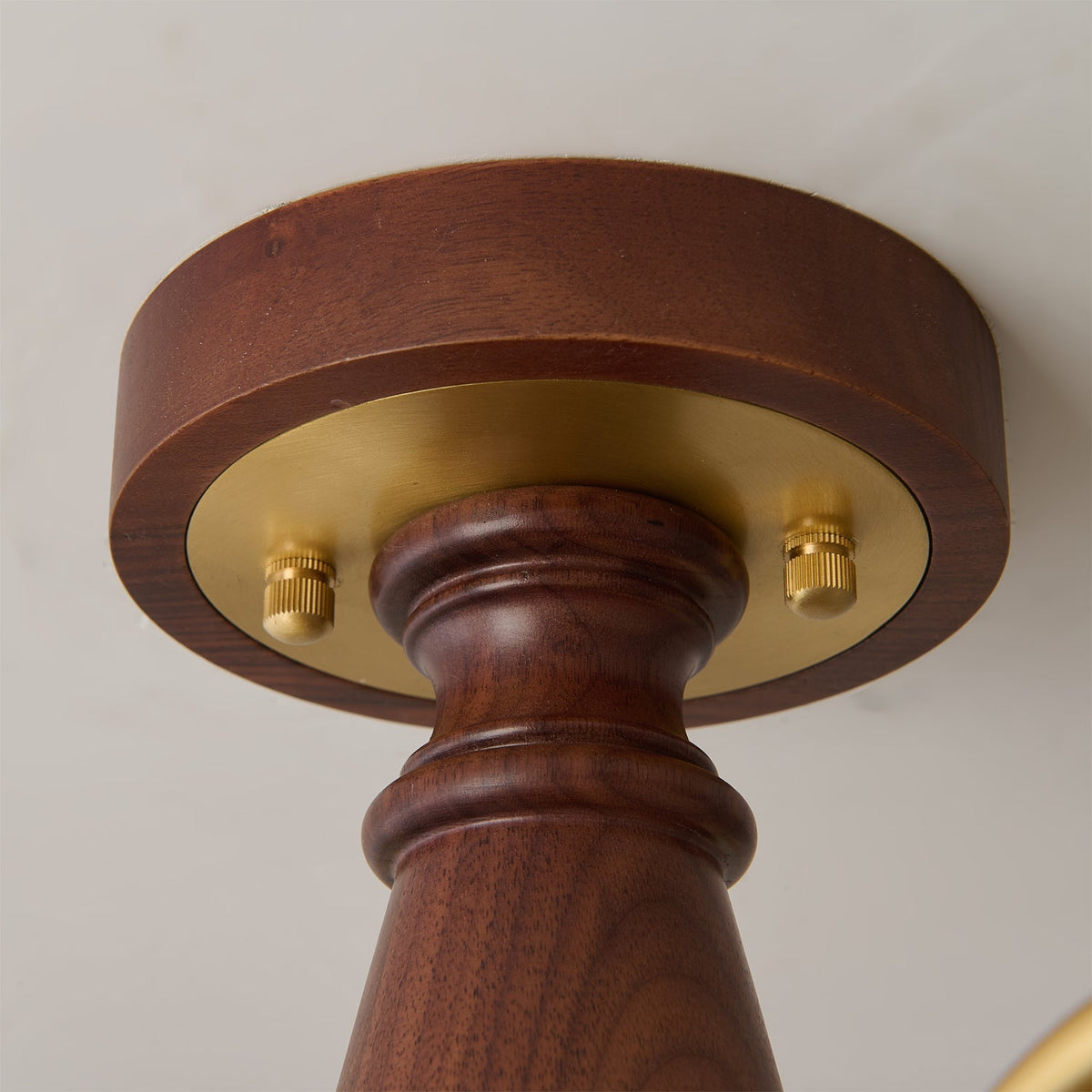 Faelin candelabru