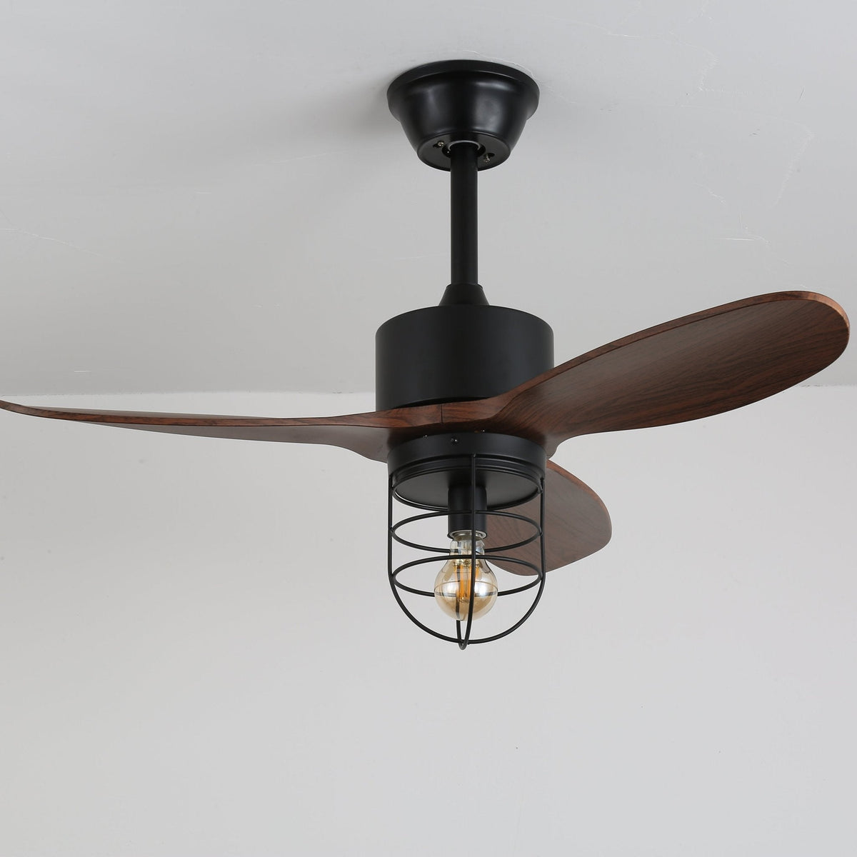 Brisora ventilator de tavan cu lumină din lemn, industrial