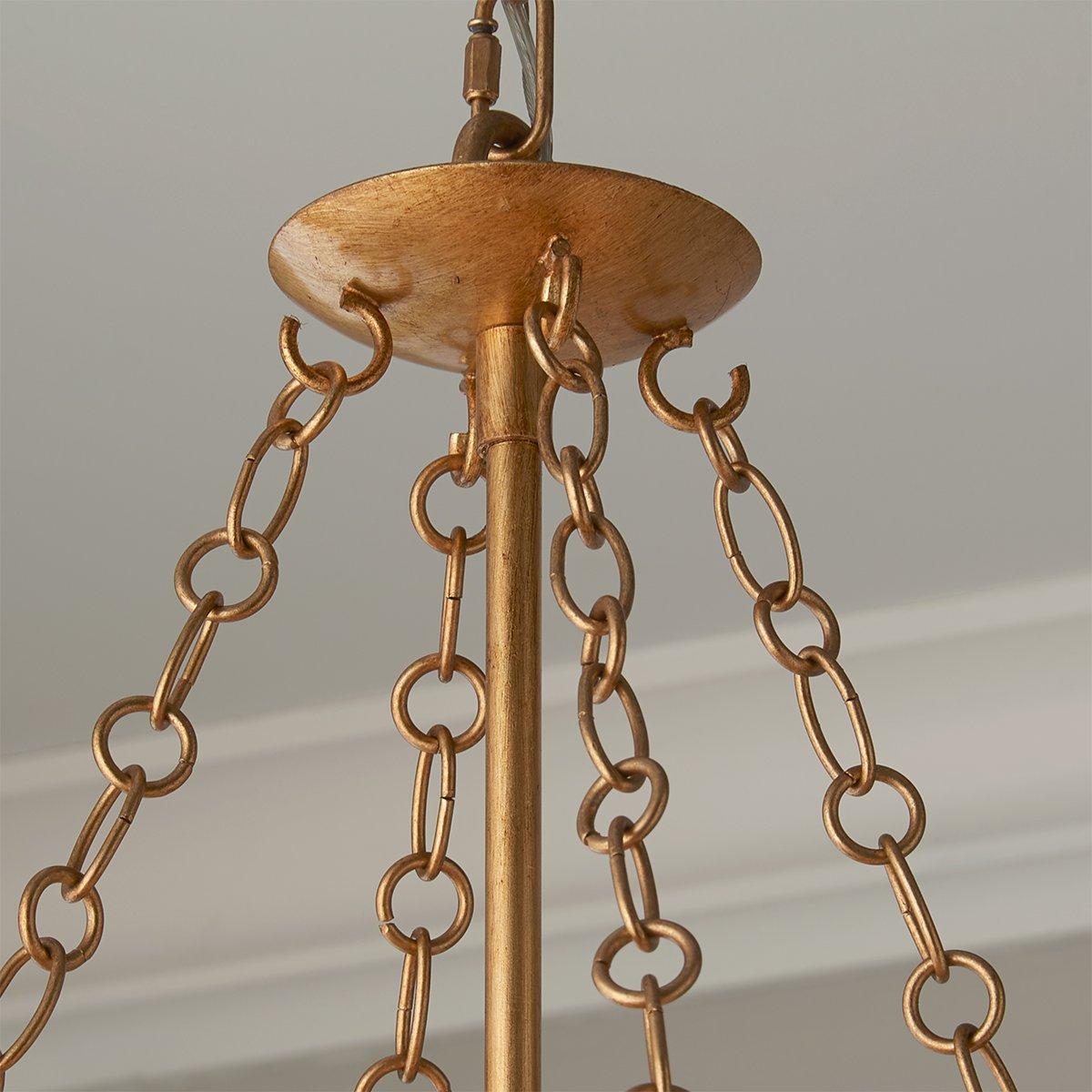 Viraanian candelabru