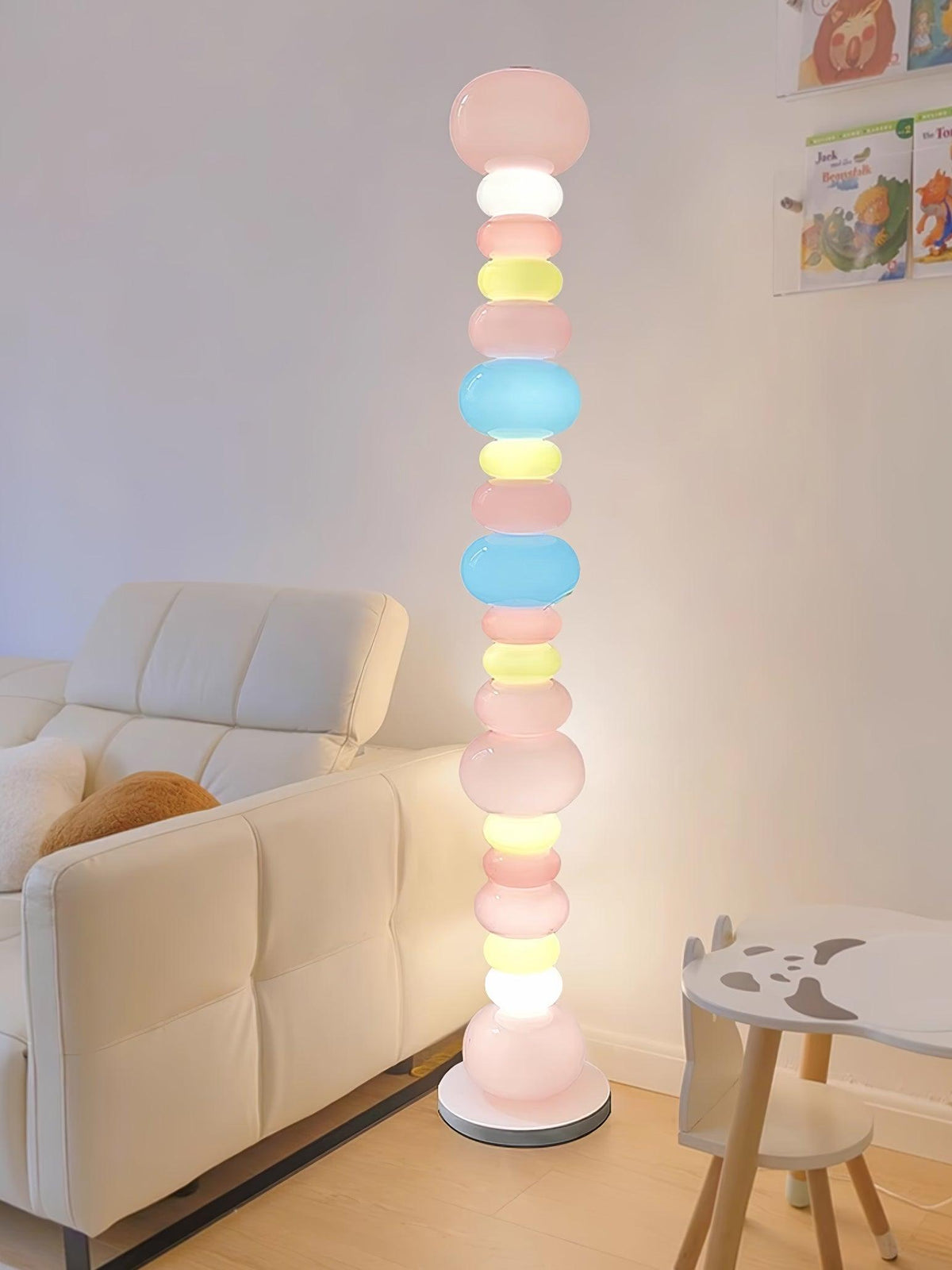 Avelare lampadar din marmură Artistic