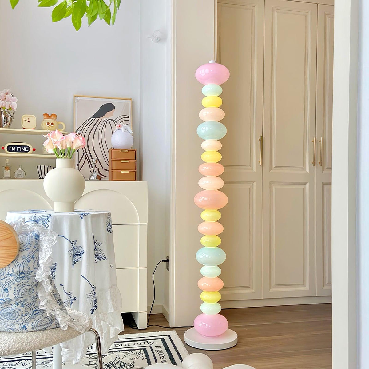 Avelare lampadar din marmură Artistic
