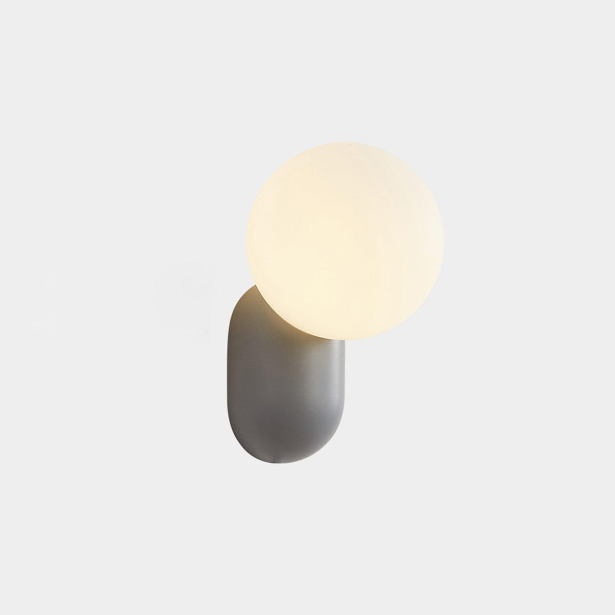 Nelo aplică de perete, minimalistă, cu glob