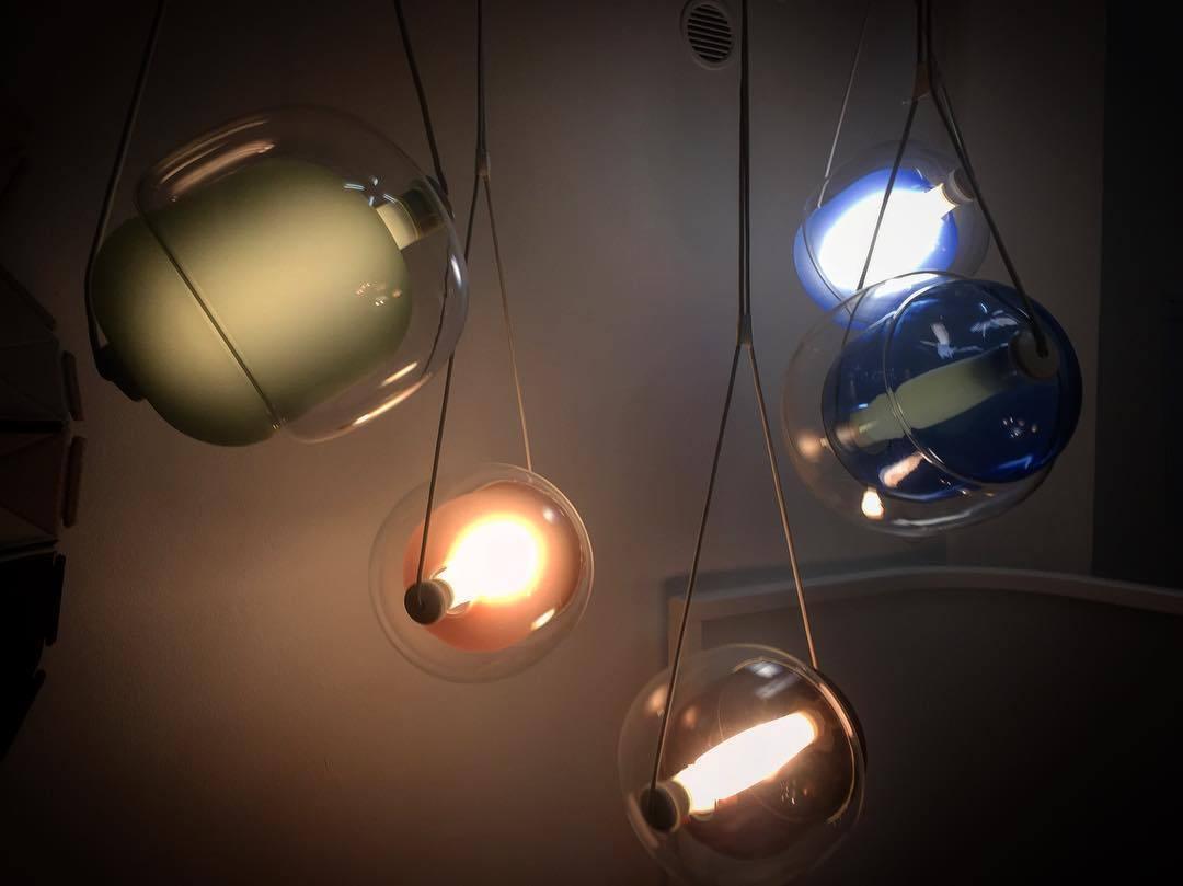 Ovexa lampă suspendată contemporană din sticlă