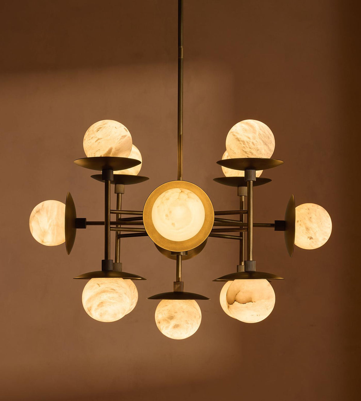 Elaaneon candelabru