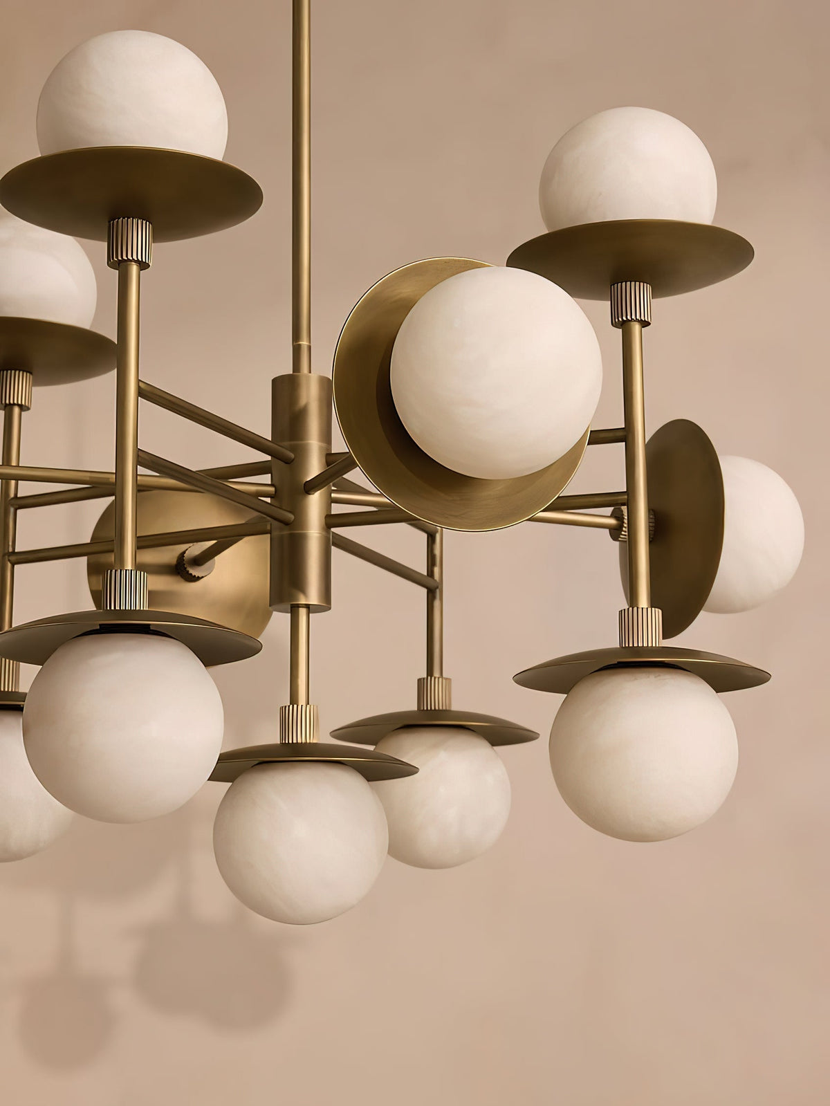 Elaaneon candelabru