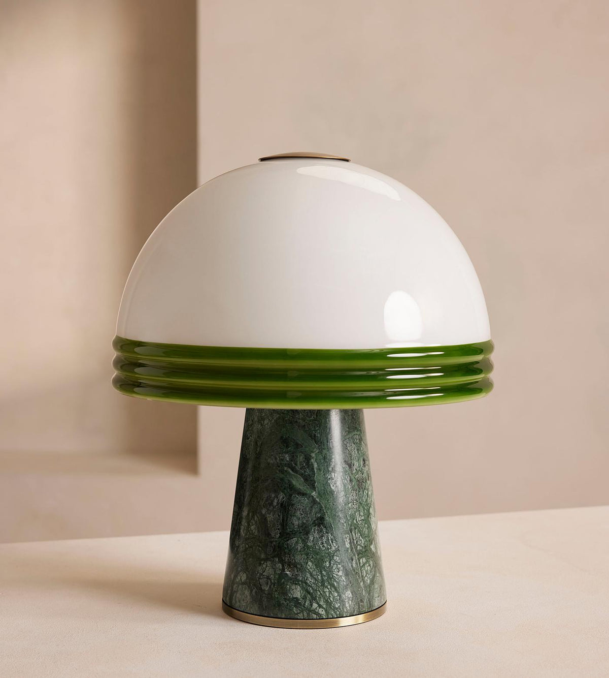 Ivy lampă de masă