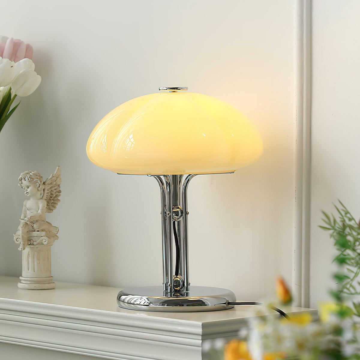 Rivenella lampă de masă