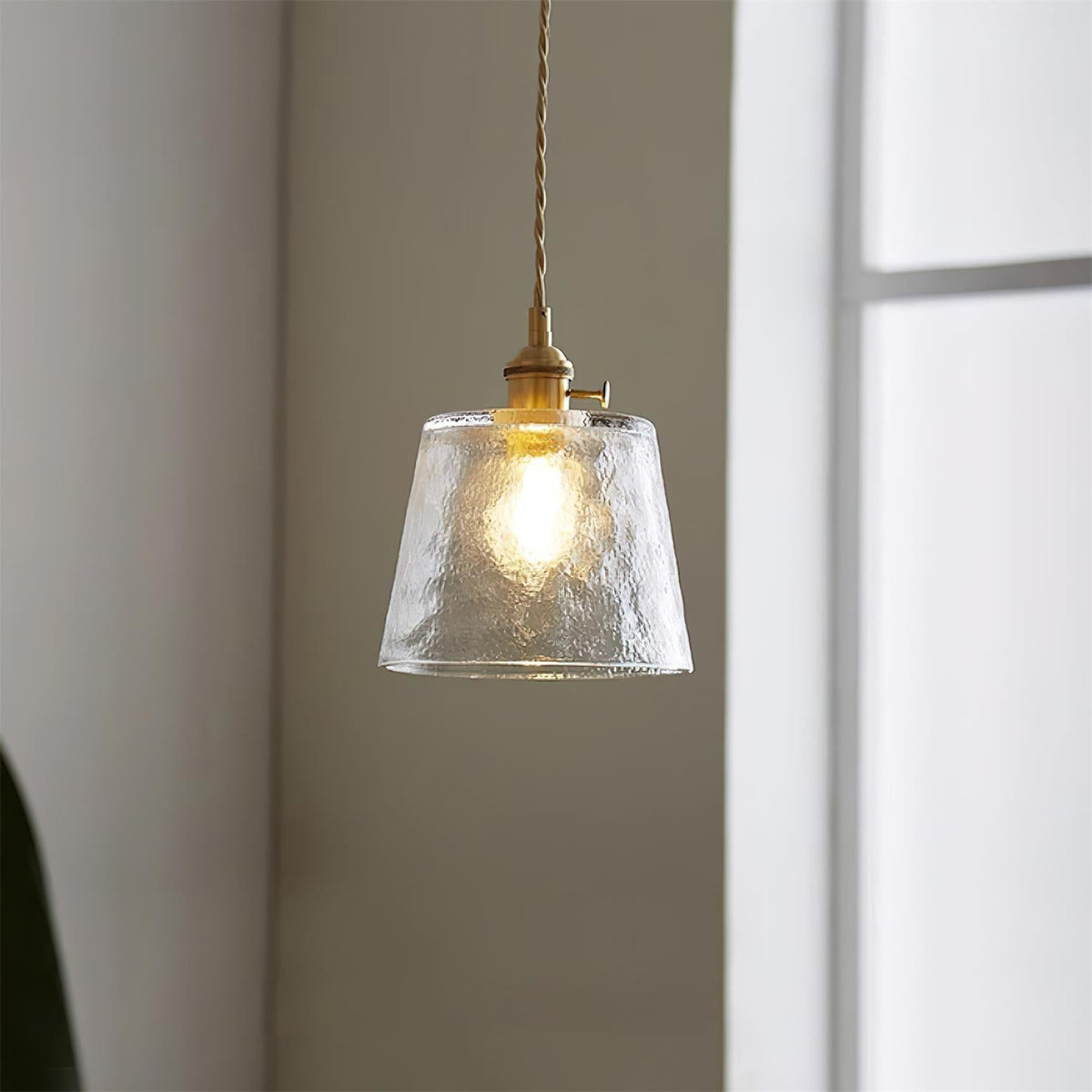 Calalette lampă suspendată