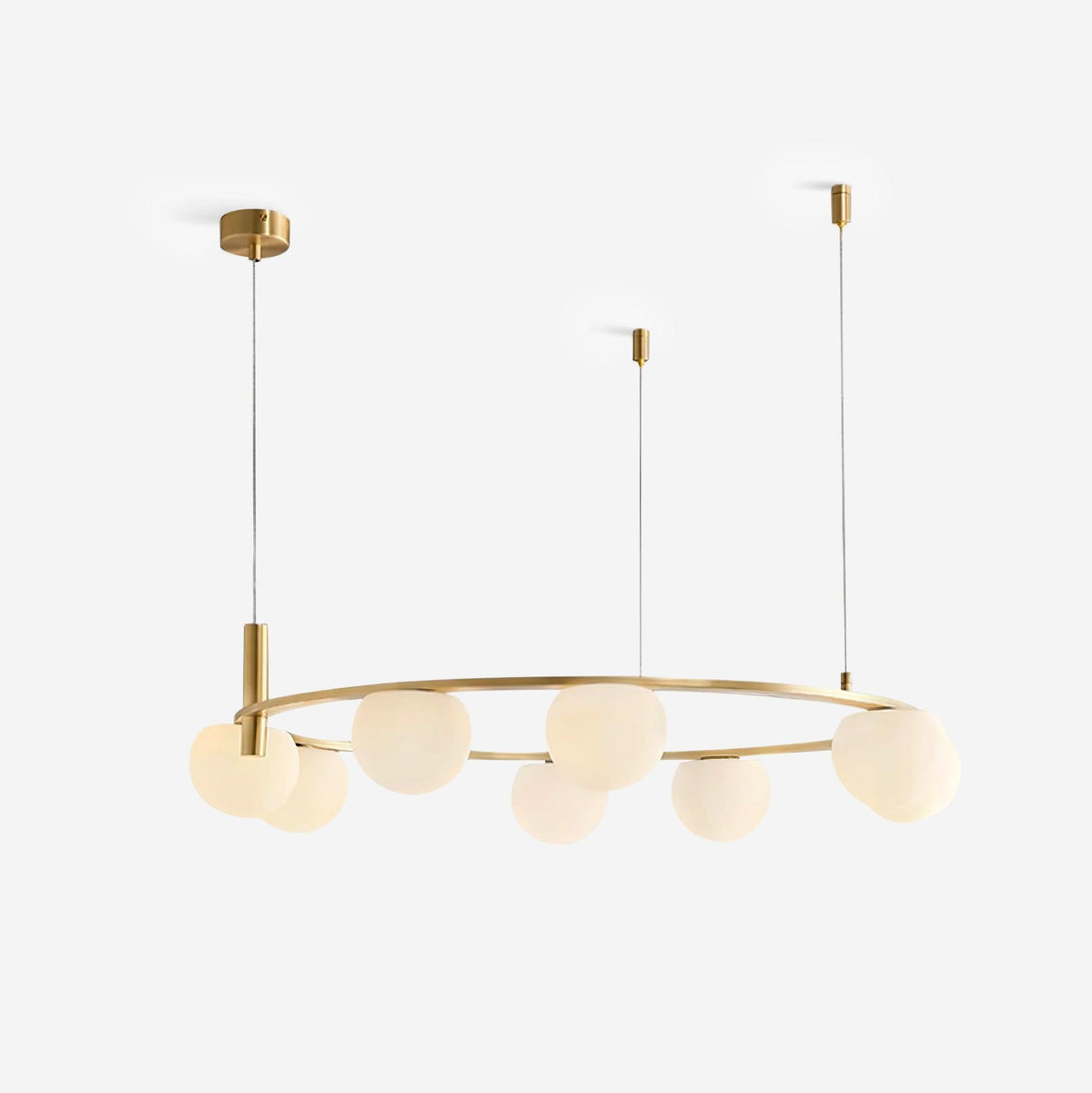 Candelabru modern cu Globuri din sticlă și Inel din metal cu Finisaj auriu