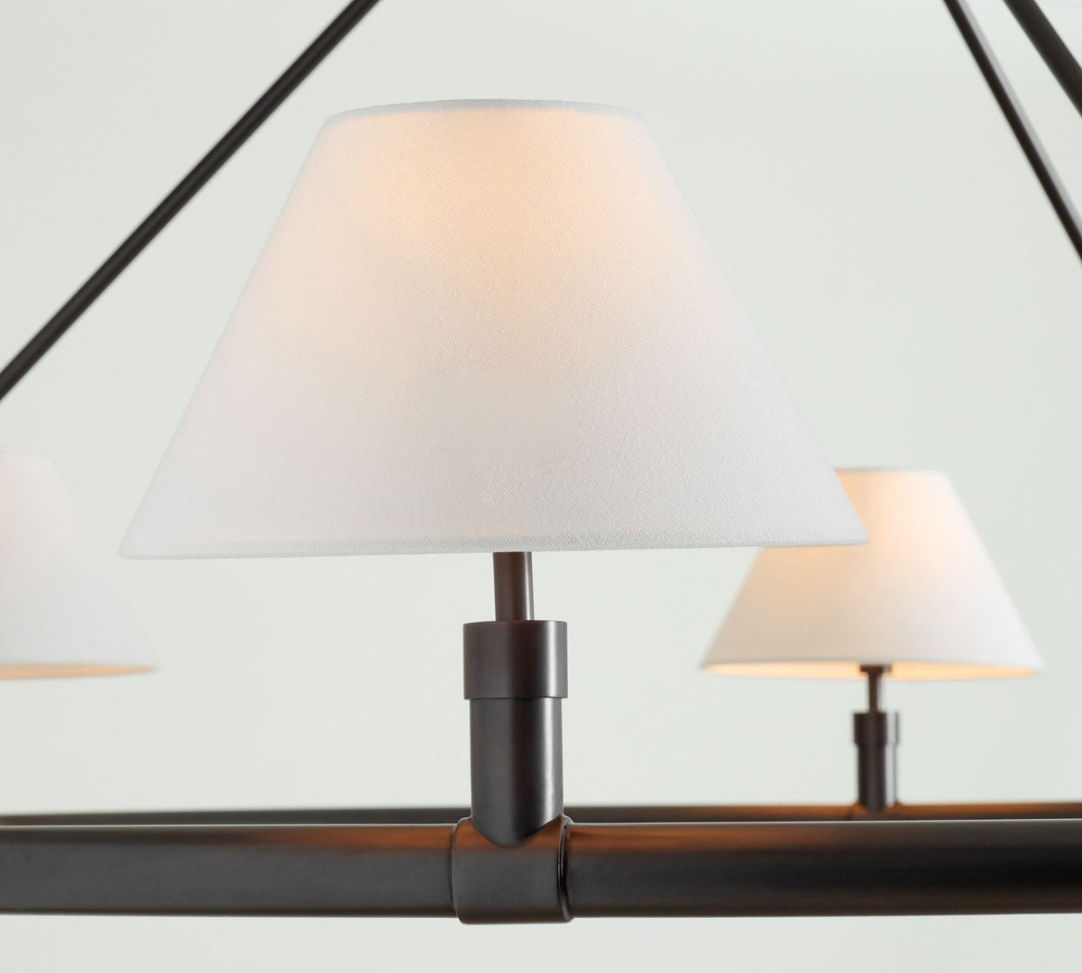 Nororiel candelabru