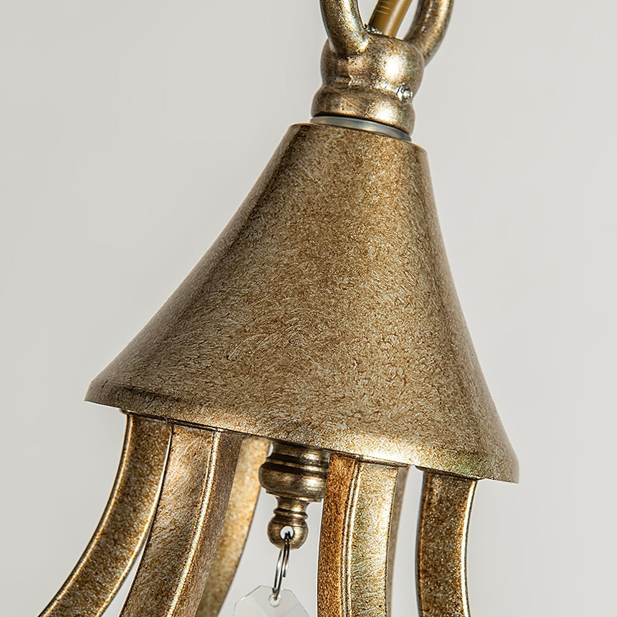 Elaeian candelabru