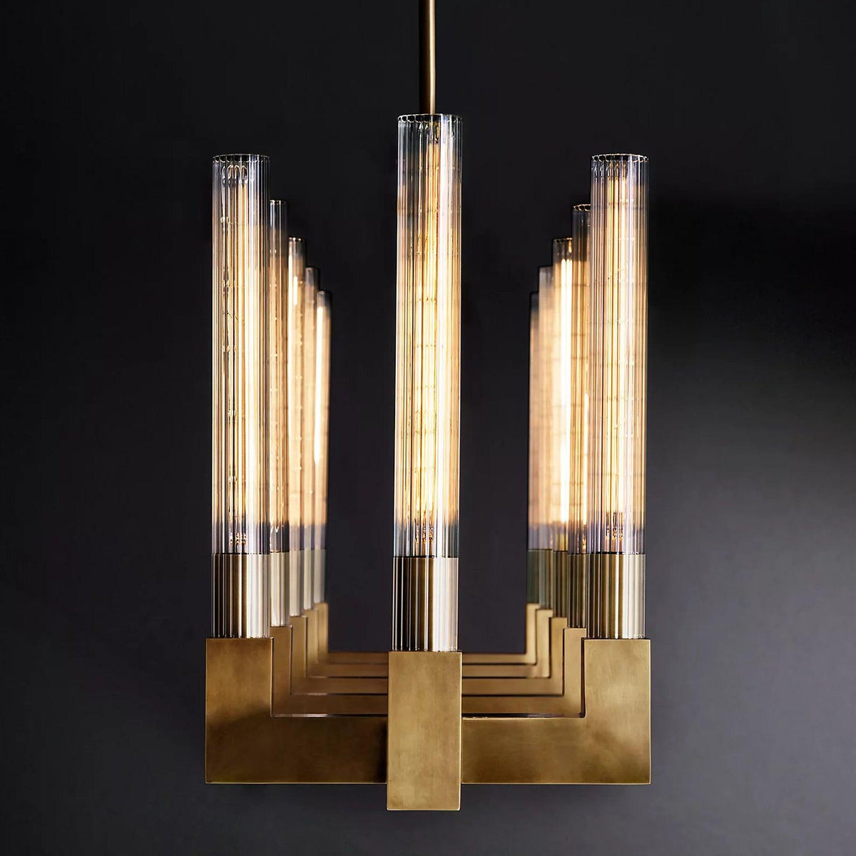 Crownil candelabru