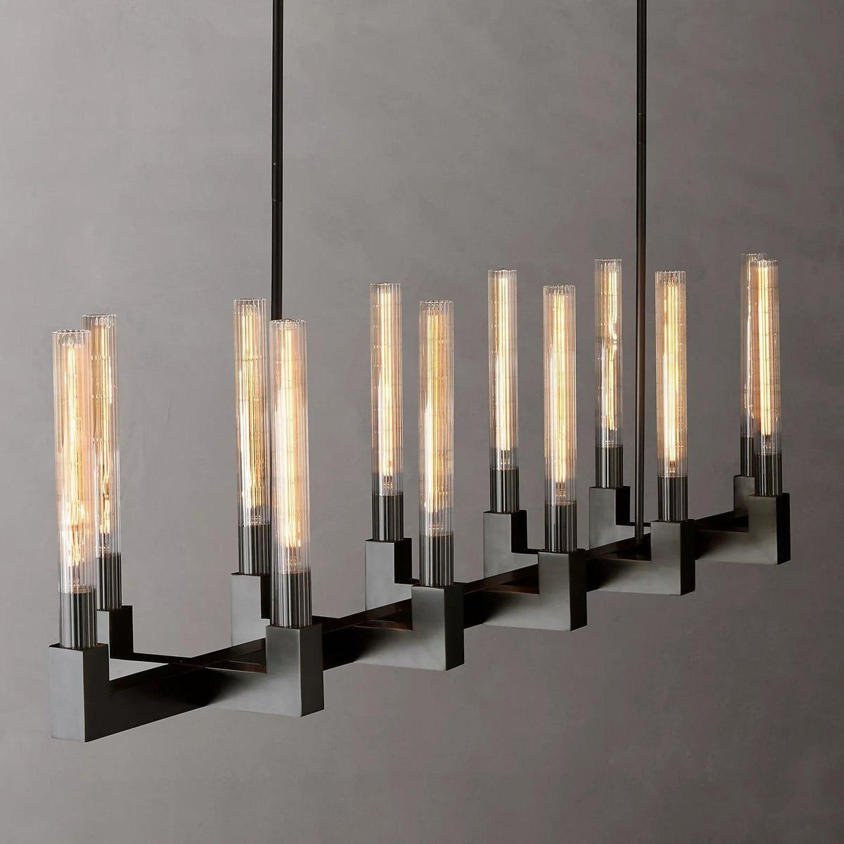 Crownil candelabru
