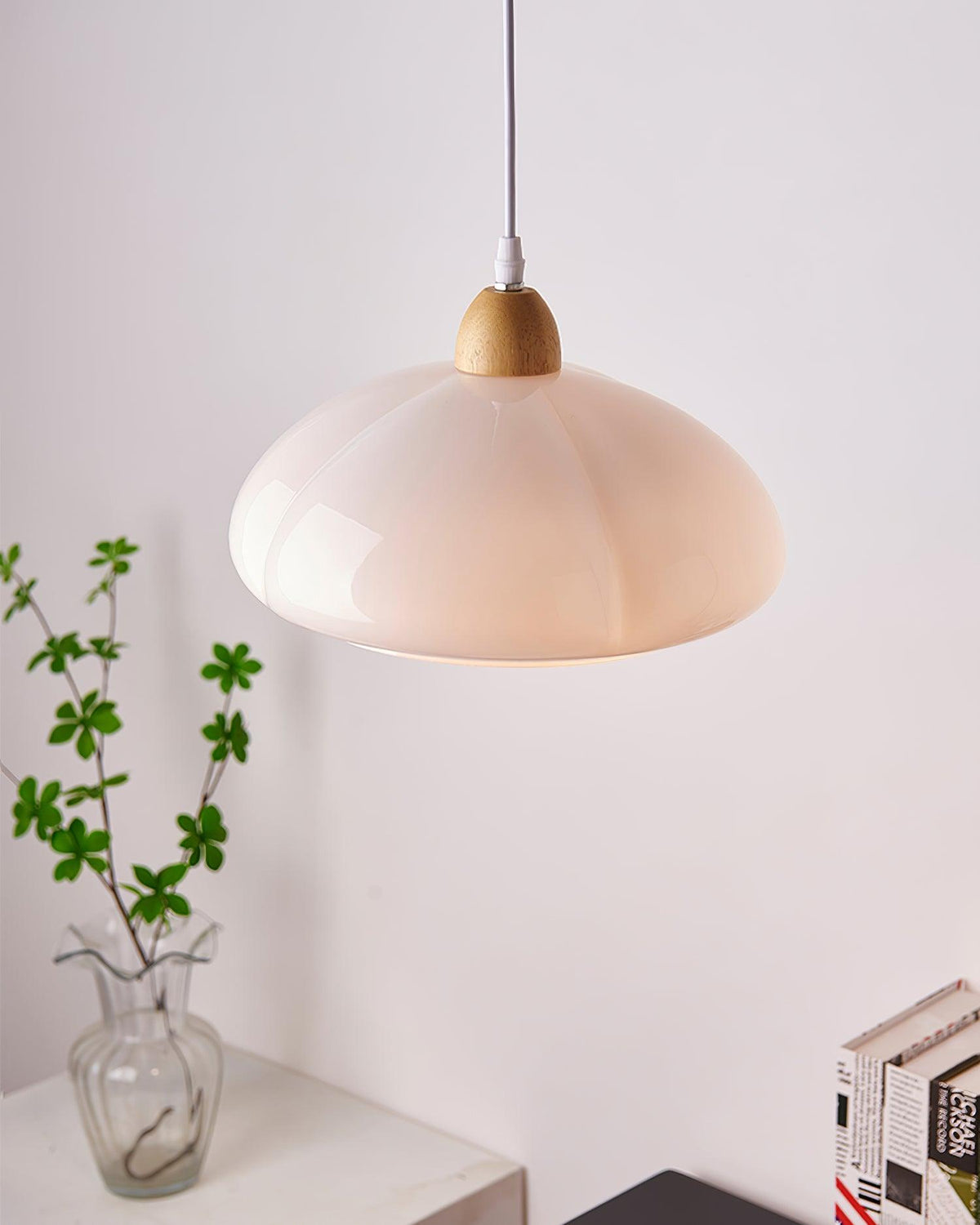 Avenisena lampă suspendată