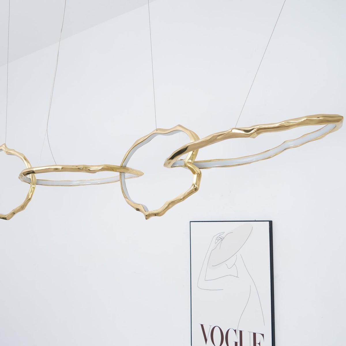 Aballs Cloud Rings Series candelabru din alamă